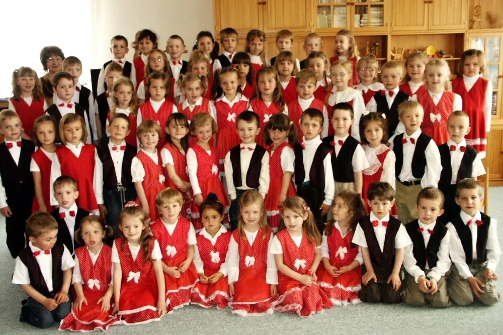Pěvecký sbor „SVITAVÁČEK“ z&nbsp;MŠ Větrná ve Svitavách slaví své 45.&nbsp;narozeniny