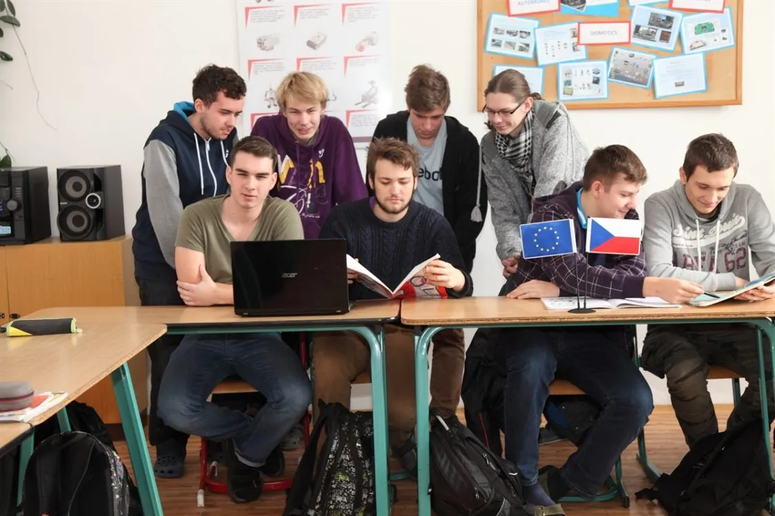 SPŠE a&nbsp;VOŠ Pardubice: OPVK 57 – jazykové vzdělávání žáků v&nbsp;rámci klíčové aktivity KA4