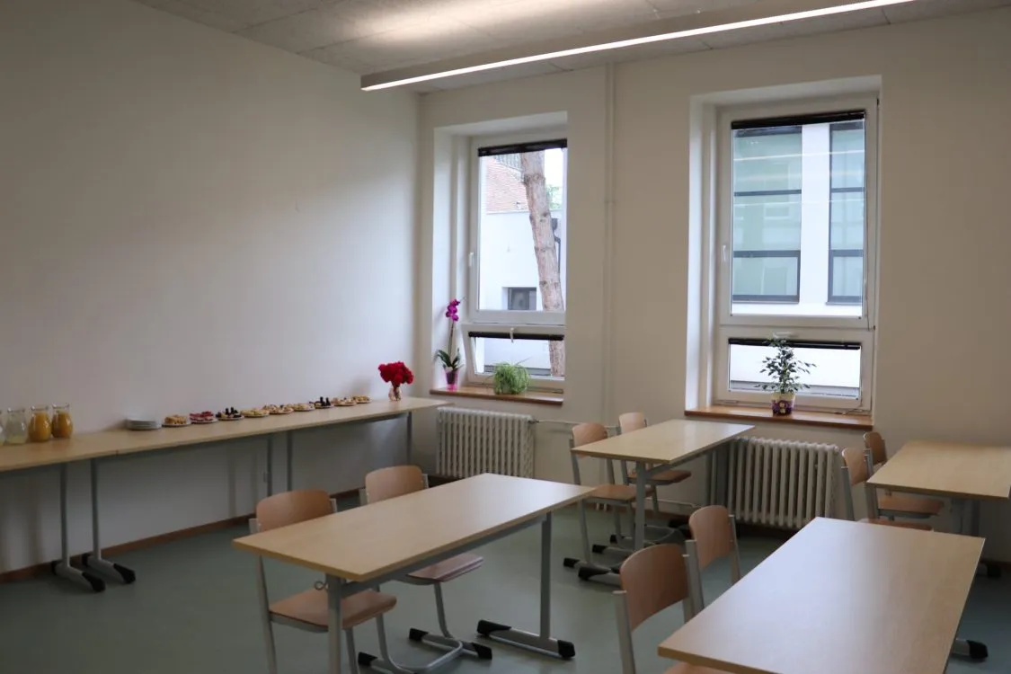 Přírodním materiálům dali zelenou. Odborné učebny na stavební škole ve Vysokém Mýtě oslňují čistým vzhledem