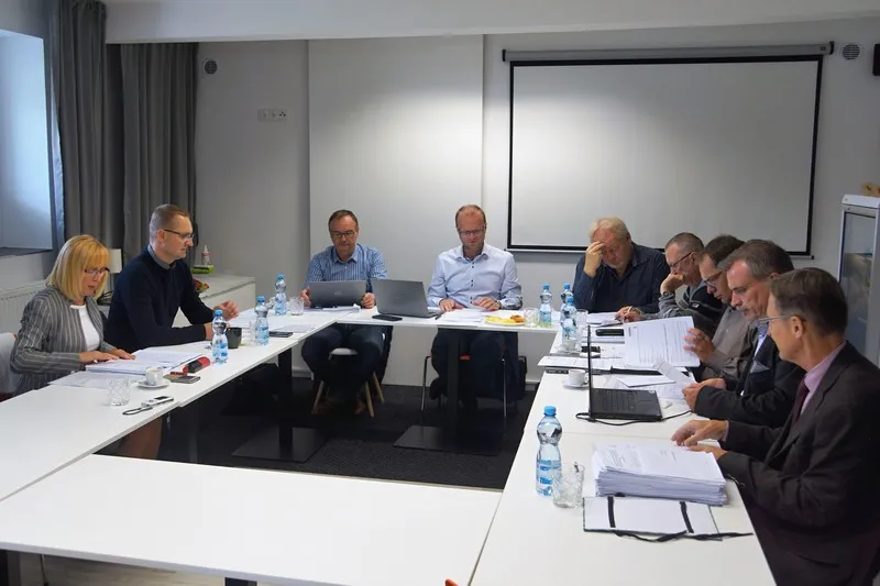 Přístup do OA Chrudim bude bezbariérový a&nbsp;nebude do ní zatékat