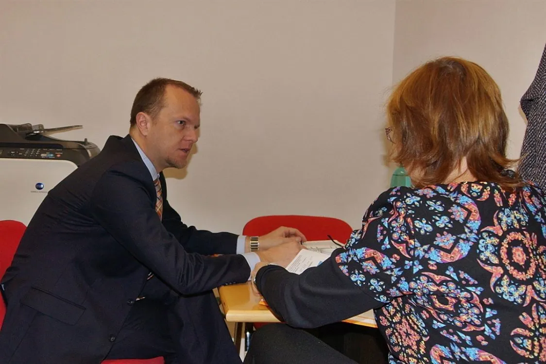 Hejtman jednal s&nbsp;ředitelkou Pedagogicko-psychologické poradny