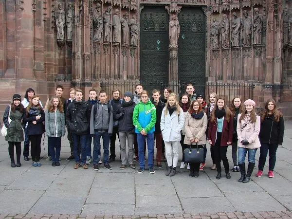 Studenti Gymnázia Vysoké Mýto reprezentovali ČR v&nbsp;Evropském parlamentu