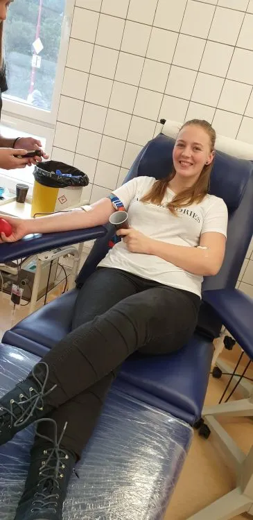 Studenti ze svitavské zdravky darovali před Vánocemi krev