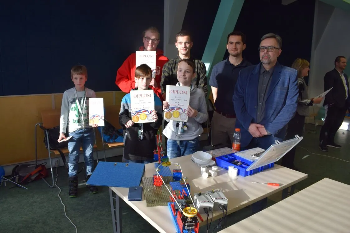SOU Svitavy se prezentovalo na Přehlídce firem a&nbsp;umístilo se v&nbsp;technické soutěži
