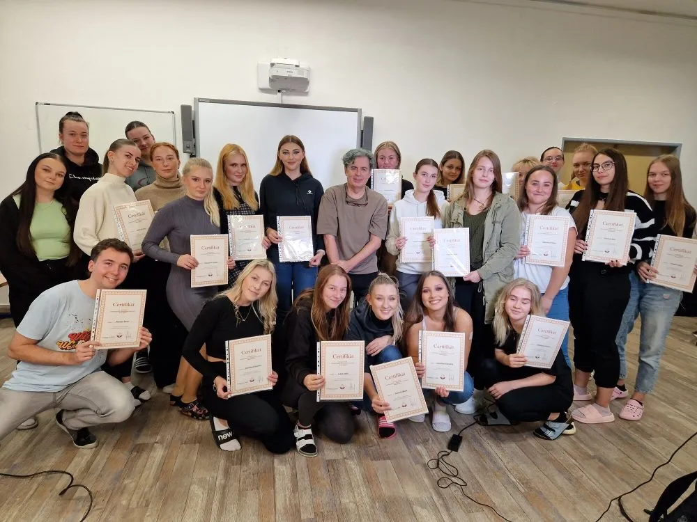Workshop vizážistiky pro žáky nástavbového studia