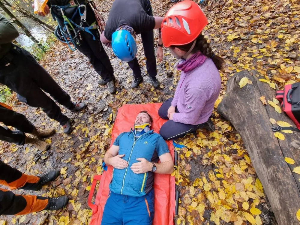 Projekt TeachMergency završila v&nbsp;Pardubicích mobilita žáků ze Slovenska, Litvy a&nbsp;pořádající chemické školy