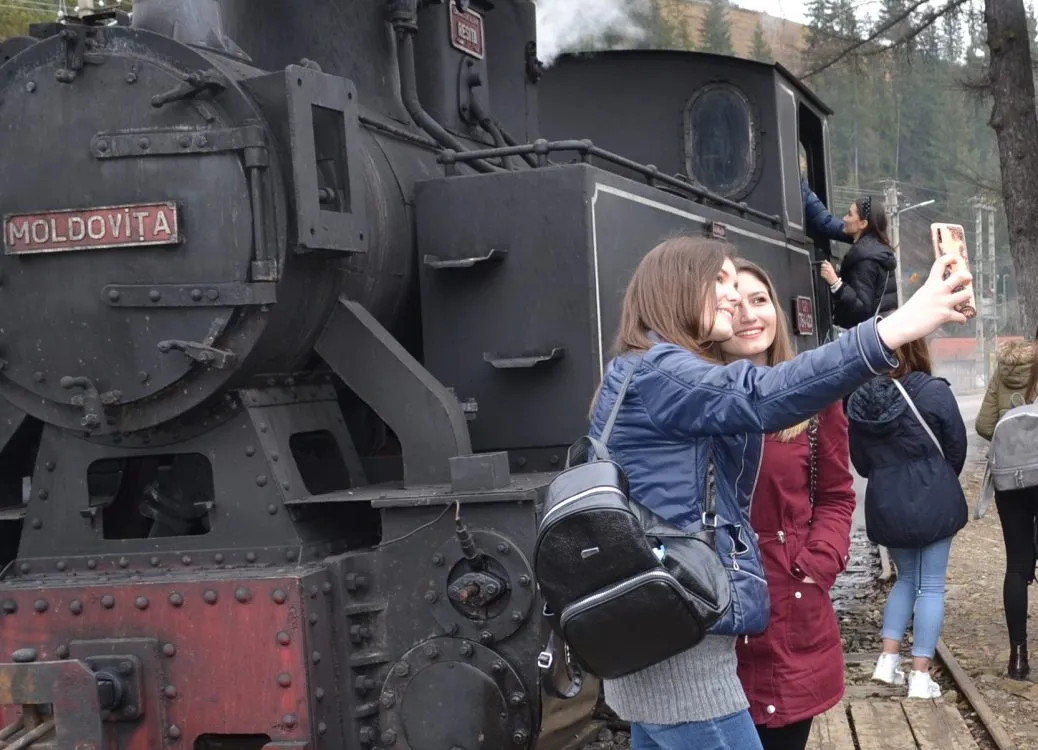 První Tematická kavárna chemické školy byla věnována mezinárodním projektům