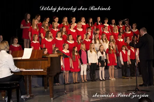 Koncert dětských pěveckých sborů ke 115.&nbsp;výročí vysokomýtské stavební průmyslovky