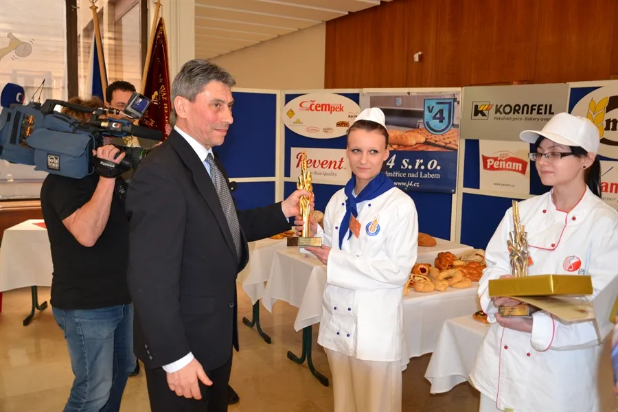 Jubilejní 20.&nbsp;ročník národní soutěže Český pekař – junior hostila Střední průmyslová škola potravinářství a&nbsp;služeb Pardubice