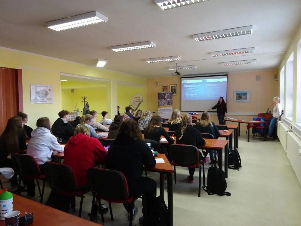Program „Očištěné země od azbestu“ na SPŠ stavební Pardubice