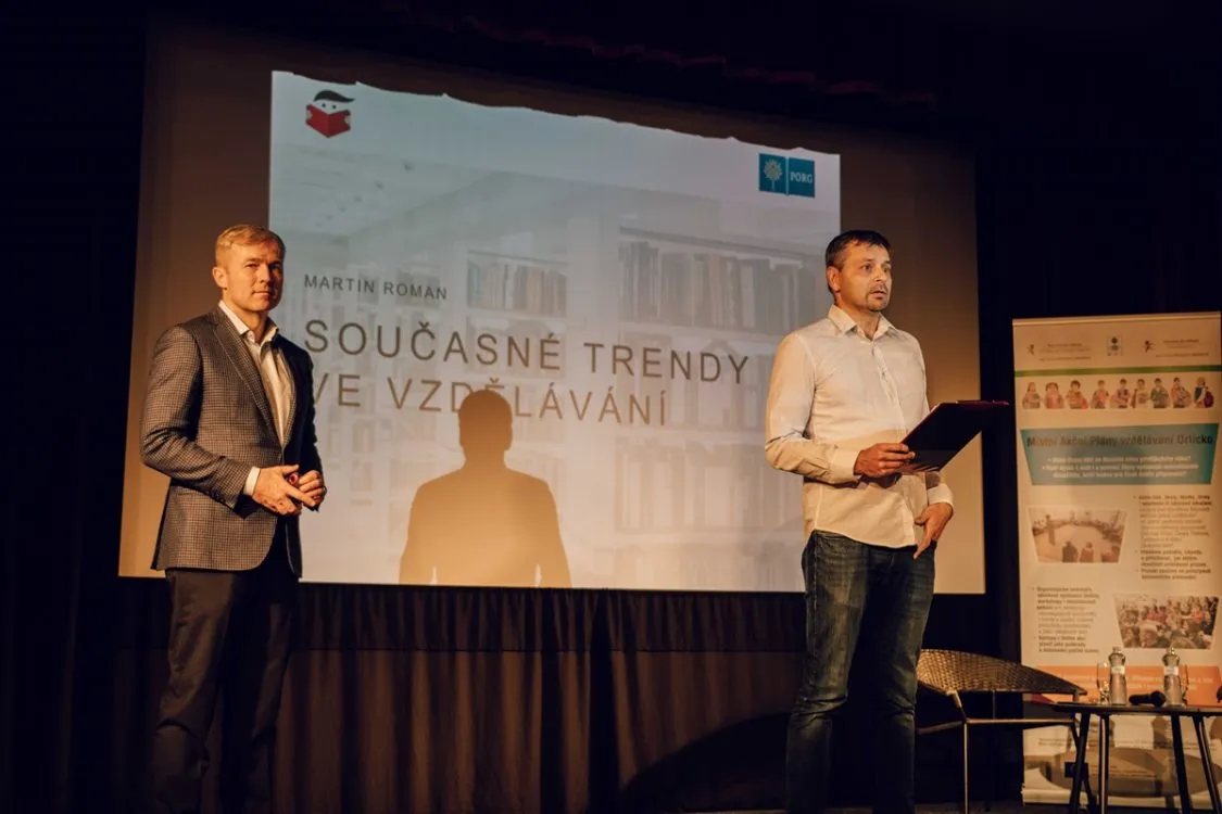 O&nbsp;efektivnější výuce se diskutovalo v&nbsp;Malé scéně