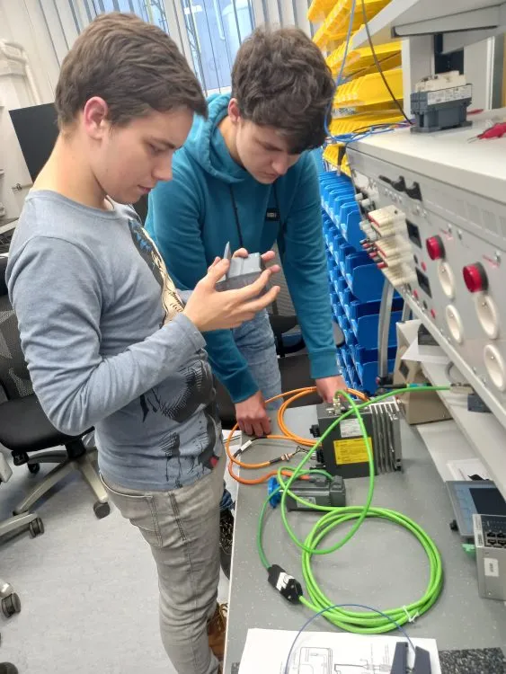 SOŠ a&nbsp;SOU Lanškroun – Workshop ve školícím středisku firmy Schaeffler