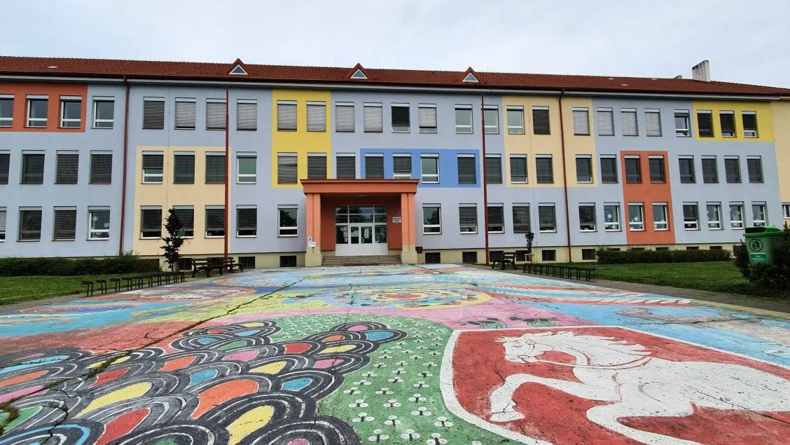 ZŠ Staňkova v&nbsp;Pardubicích slaví významné výročí. Podpoře nadaných dětí se věnuje 10 let.