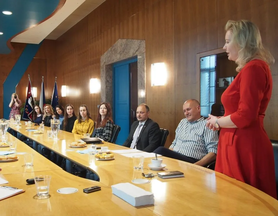 Dvě vítězství v&nbsp;literární soutěži ZDRAVOhrátek „Covid a&nbsp;já“ míří do Pardubic, jedno do Svitav